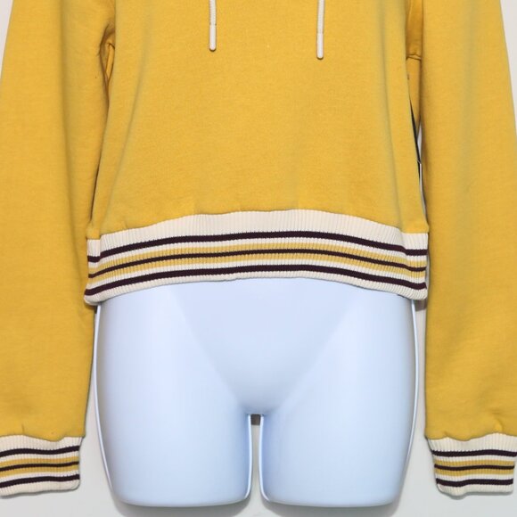 FILA - Yellow Bailey Hoodie Cropped Hooded Sweatshirt - Women's Small NEW NWT 🔥 - Picture 3 of 9